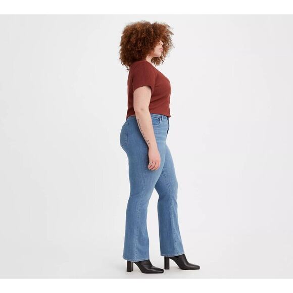 NWT Levi's 725 High Rise Hypersoft Bootcut Jeans Med/Light Blue Size 22W Plus - Picture 4 of 10